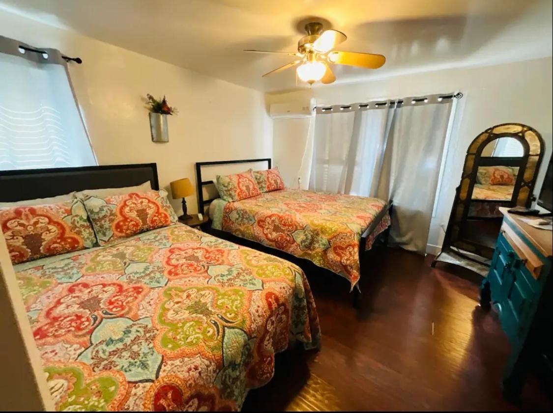 Casa De Amigos Villa อัลไพน์ ภายนอก รูปภาพ